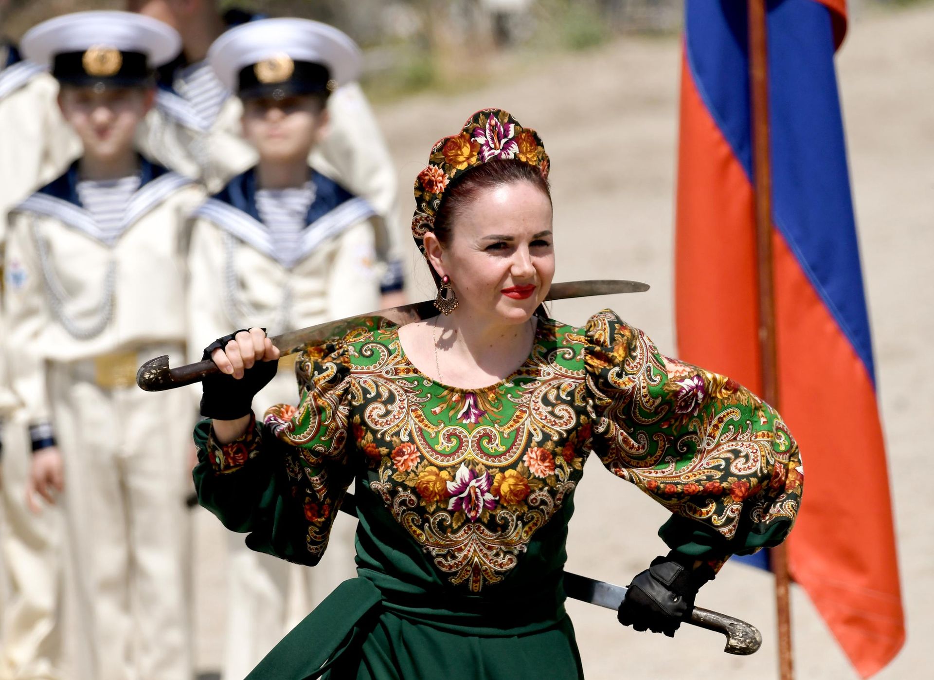 Выступление казачки на фестивале - РИА Новости, 1920, 23.07.2026