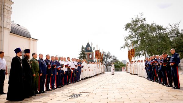 Казаки ВКО ЦКВ на крестном ходе в честь Дня Крещения Руси 