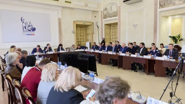 Заключение соглашения между Общественной палатой РФ и общественными объединениями и некоммерческими организациями о сотрудничестве при направлении наблюдателей на выборы депутатов Госдумы