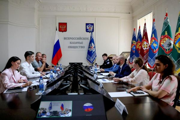 Участники совещания в штабе Всероссийского казачьего общества 