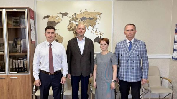Встреча атамана ОВКО с ректором Челябинского госуниверситета