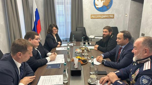 Встреча атамана ЦКВ и ответственного секретаря СКВК с главой Россотрудничества