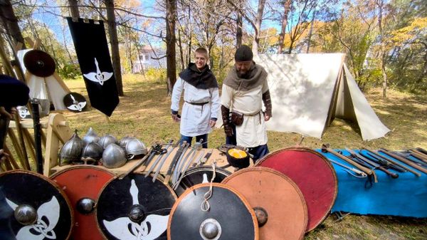 Фестиваль исторической реконструкции на берегу реки Зея