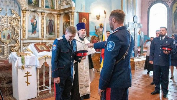 Церемония верстания в казаки первого замгубернатора Ростовской области Алексея Господарева