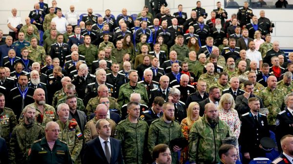 Участники отчетно-выборного круга ТВКО