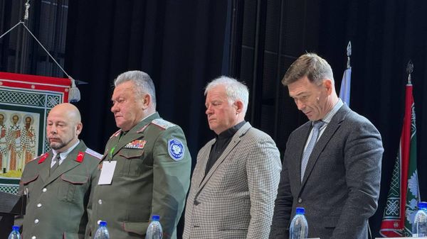 Участники круга ЕВКО