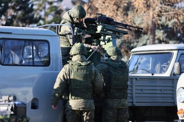 Добровольцы отряда БАРС